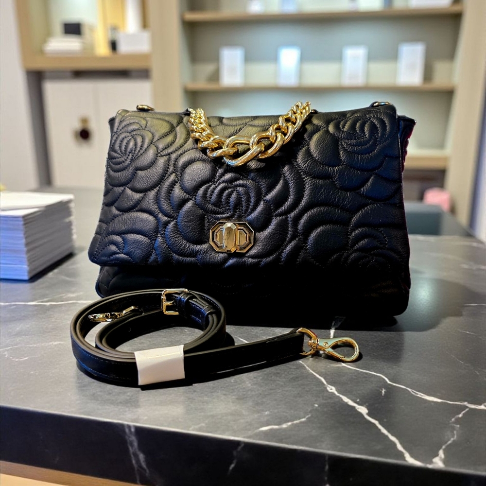 SALE!! Anna Paola Genuine Leather Black Rose Handbag - Picture 10 of 10